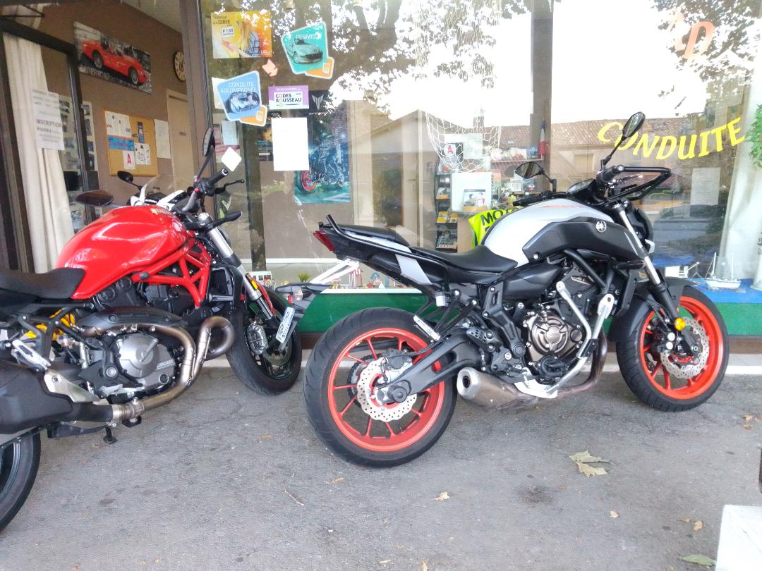 photo_ducati_5.jpg